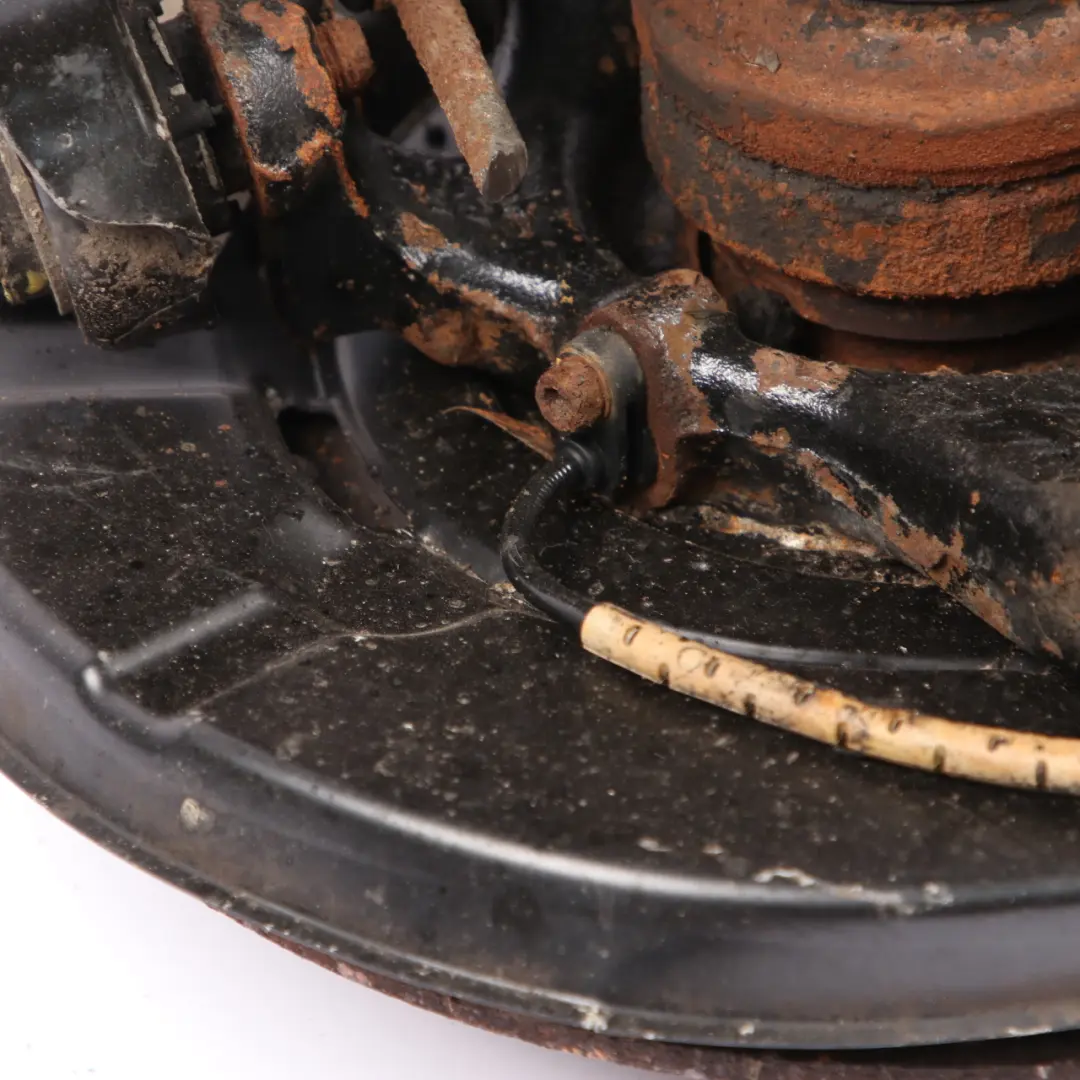 BMW E92 Coupe 335i N54 Rear Right O/S Suspension Leg Axle Brake Hub - SKU 6774808-29 - Part number 6774808