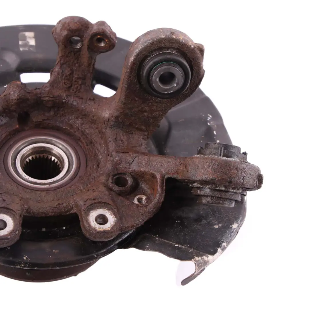 Carrier Rear Right Suspension Flange Hub to BMW E82 E88 123d 135i Wheel with Part number 6774808 BMW E82 E88 123d 135i Wheel Carrier Rear Right Suspension Flange Hub - SKU 6774808-2 - Part number 6774808