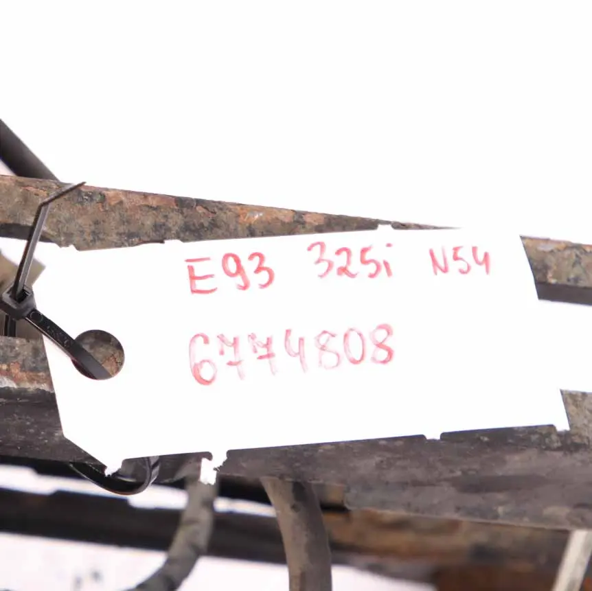 N53 Rear Right O/S Suspension Leg Axle Brake Hub Manual to BMW E93 325i with Part number 6774808 BMW E93 325i N53 Rear Right O/S Suspension Leg Axle Brake Hub Manual - SKU 6774808-30 - Part number 6774808