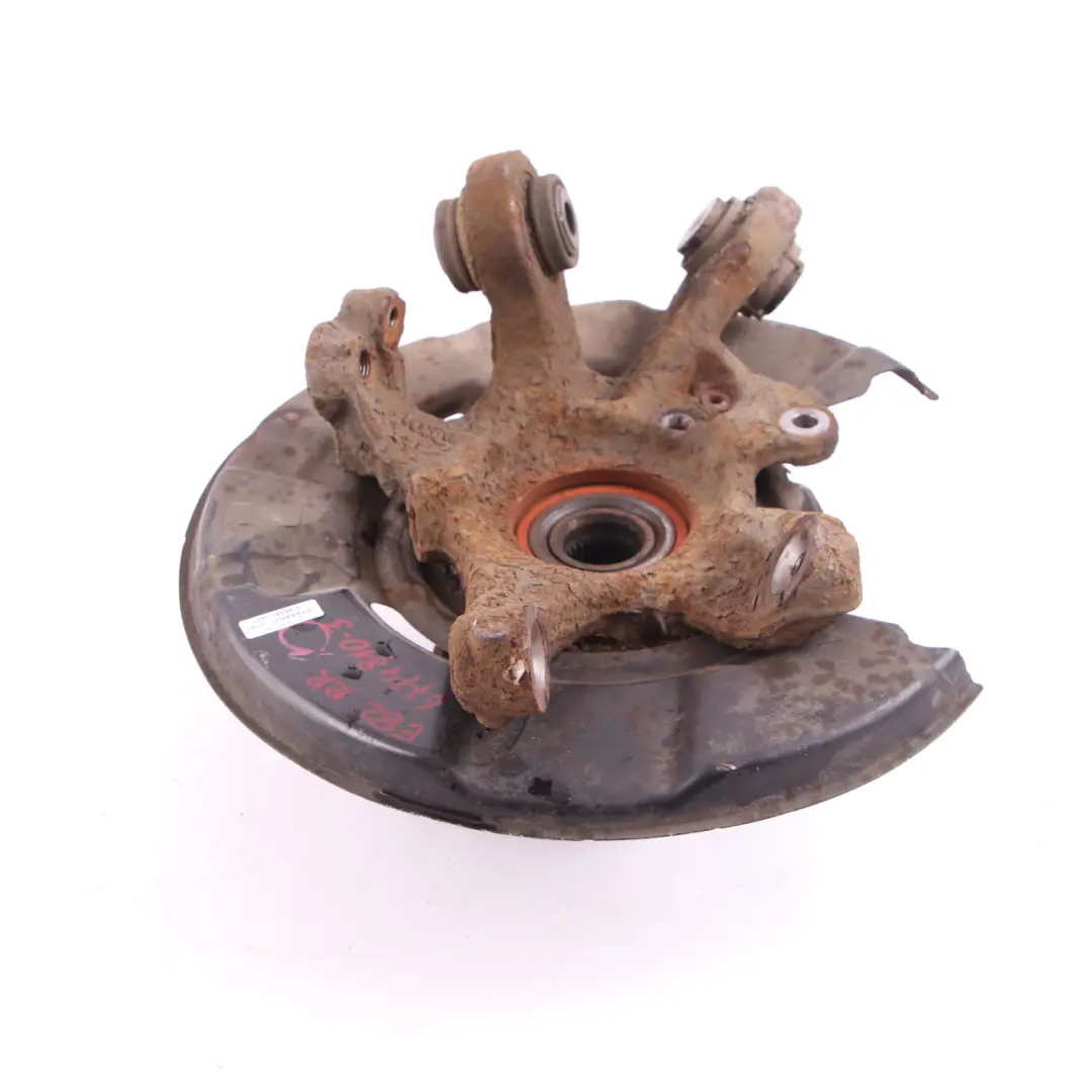 Wheel Carrier BMW E82 E88 Rear Suspension Drive Flange Hub Right O/S - SKU 6774810-3 - Part number 6774810