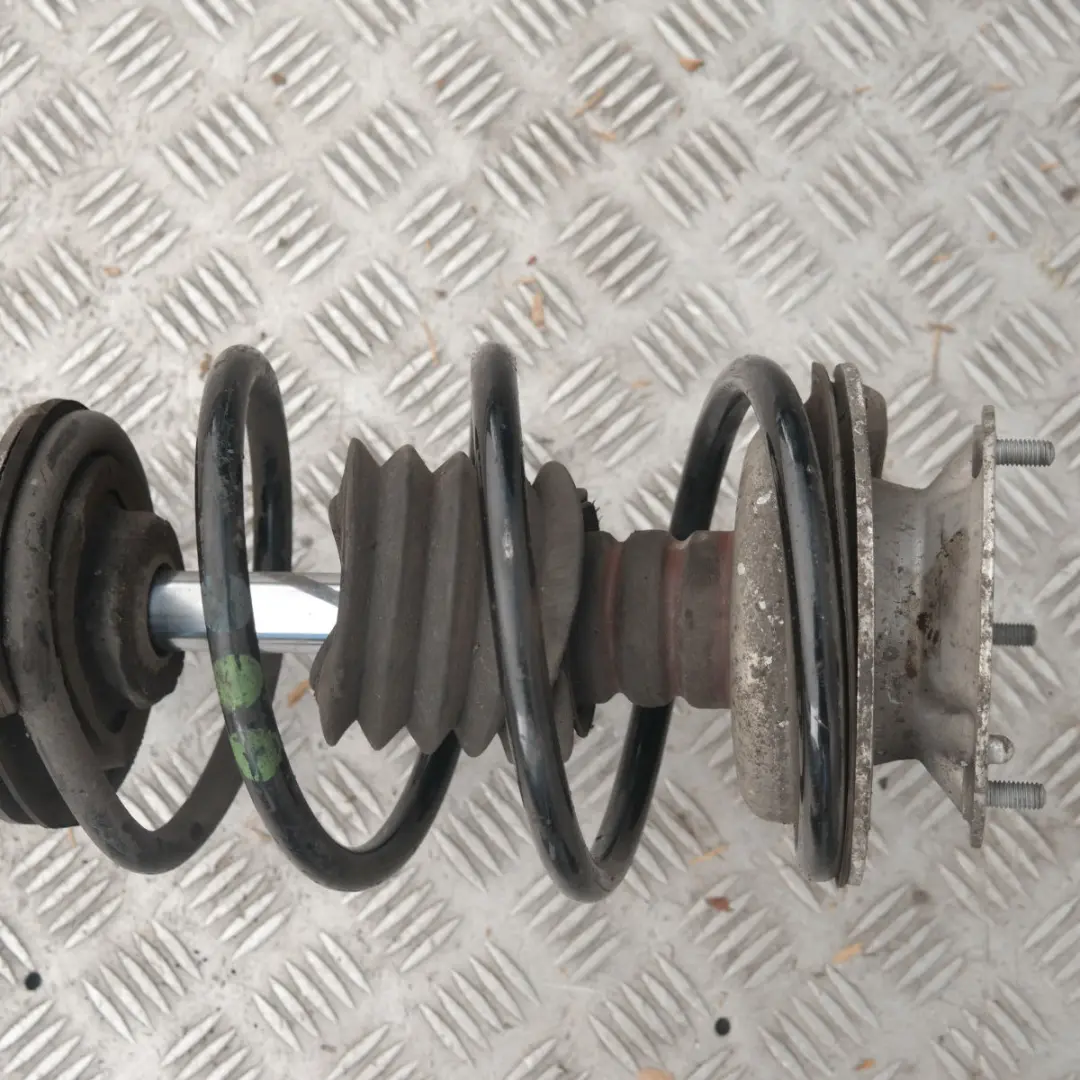 177PS N47 Molla Sospensioni Davanti SX Cuscinetto Perno per BMW E60 LCI 520d con numero di parte 6775055 BMW E60 LCI 520d 177PS N47 Molla Sospensioni Davanti SX Cuscinetto Perno - SKU 6775055-1 - Numero di parte 6775055