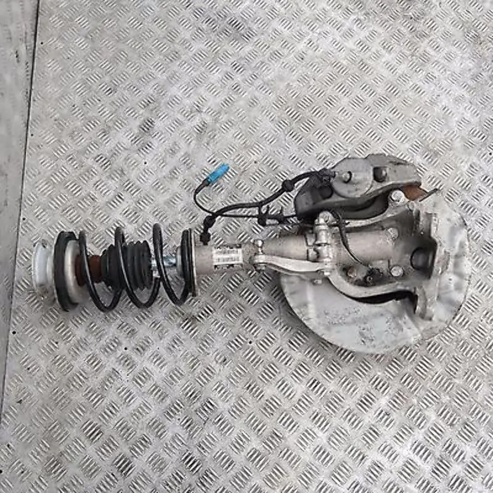 N47 Stoßdämpfer Federbein vorn rechts Schwenklager für BMW 5 er E60 LCI 520d mit Teilenummer 31306775056 BMW 5 er E60 LCI 520d N47 Stoßdämpfer Federbein vorn rechts Schwenklager - SKU 6775056 - Teilenummer 31306775056