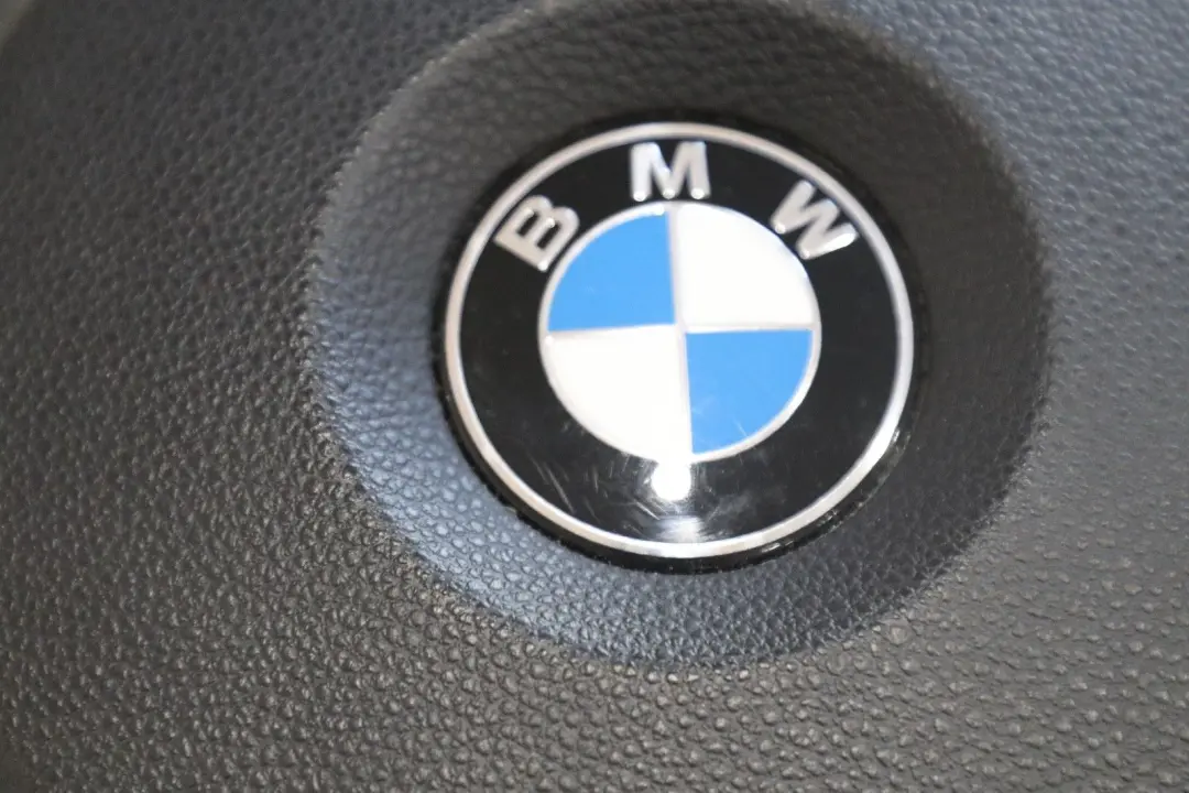 BMW 1 SERIES E81 E82 E87 E88 Steering Wheel Air Module Bag Driver's Side 6775155 - SKU 6775155-3 - Part number 6763080