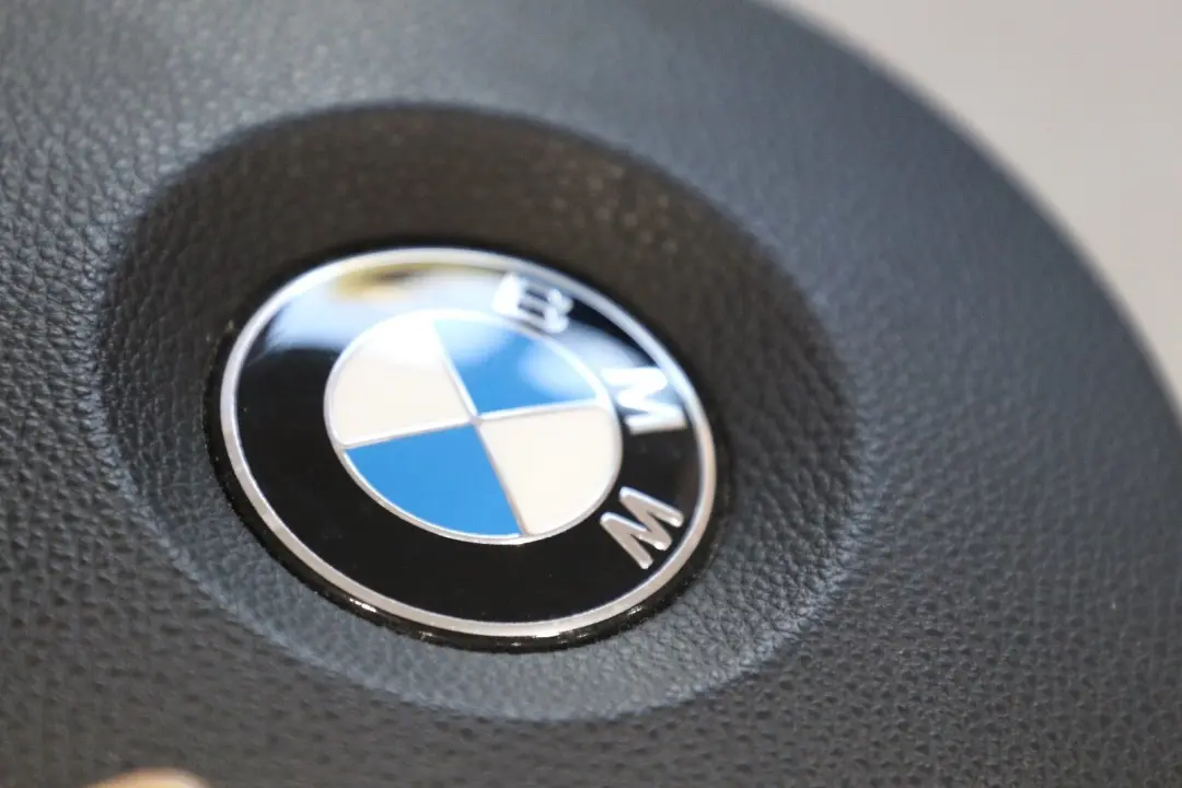 Steering Wheel Air Module Bag Driver's Side 6775155 to BMW 1 SERIES E81 E82 E87 E88 with Part number 6763080 BMW 1 SERIES E81 E82 E87 E88 Steering Wheel Air Module Bag Driver's Side 6775155 - SKU 6775155-3 - Part number 6763080