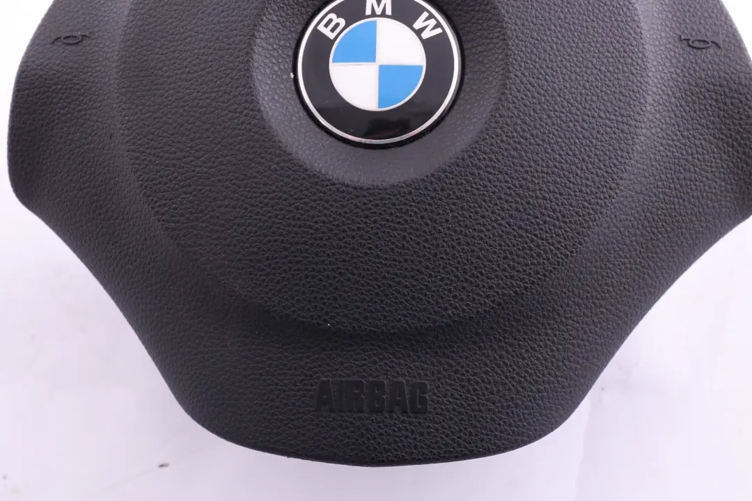 BMW E81 E82 E87 Volante Módulo de Aire Bolsa Lado del Conductor Air Bag Airbag - SKU 6775155-8 - Número de pieza 32306775155