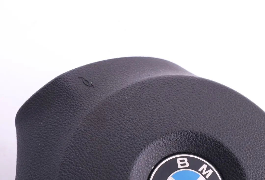 BMW E81 E82 E87 Volante Módulo de Aire Bolsa Lado del Conductor Air Bag Airbag - SKU 6775155-8 - Número de pieza 32306775155