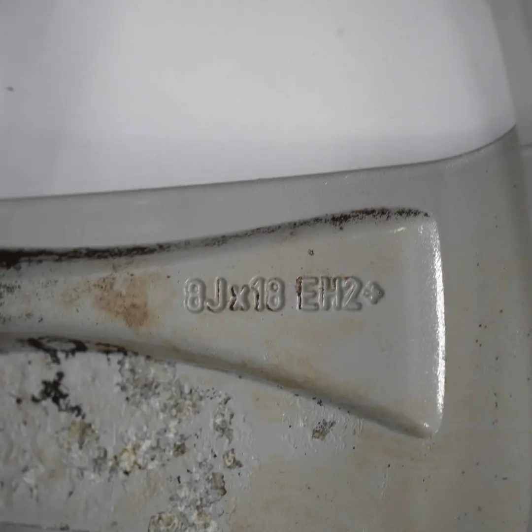 Rim BMW F01 F07 F12 Silver Alloy 18" Dual Spoke 234 8J ET:30 to Wheel with Part number 6775403 Wheel Rim BMW F01 F07 F12 Silver Alloy 18" Dual Spoke 234 8J ET:30 - SKU 6775403-4 - Part number 6775403