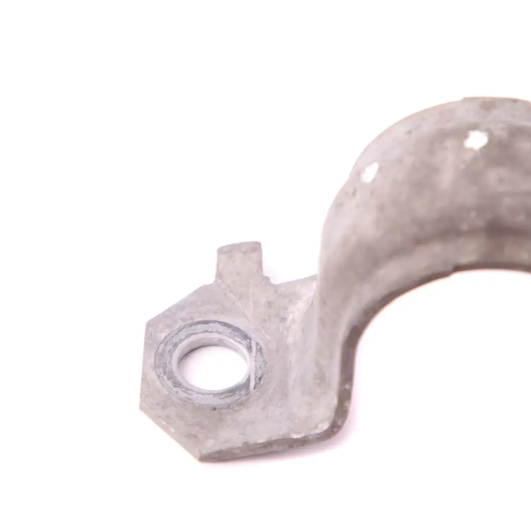 Wspornik Stabilizatora Przedni Lewy Prawy do BMW F01 F10 F12 F13 o numerze 6775444 BMW F01 F10 F12 F13 Wspornik Stabilizatora Przedni Lewy Prawy - SKU 6775444 - Numer Części 6775444