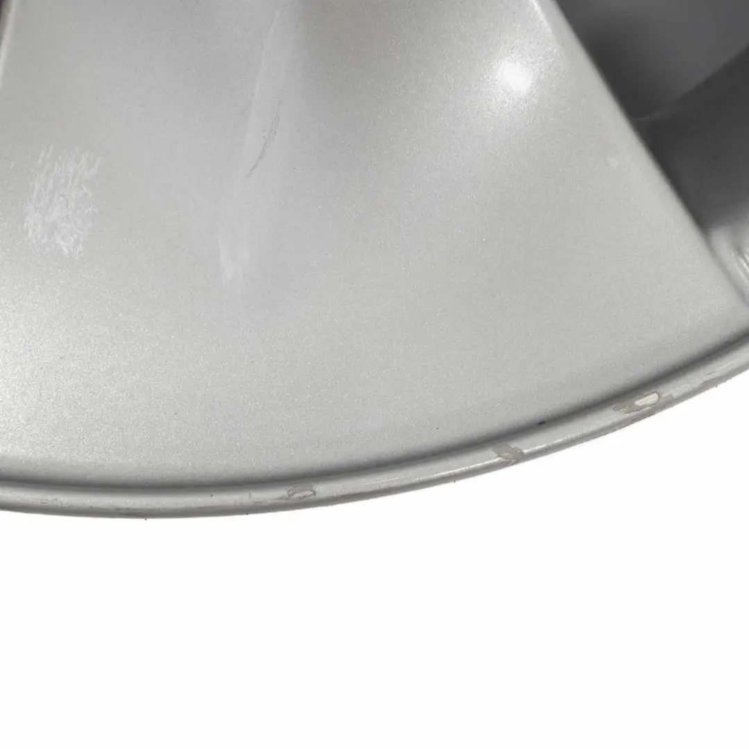 Cerchio in lega argento 16" 7J ET:34 M Spider Raggi 155 per BMW E90 E91 con numero di parte 6775594 BMW E90 E91 Cerchio in lega argento 16" 7J ET:34 M Spider Raggi 155 - SKU 6775594-1 - Numero di parte 6775594