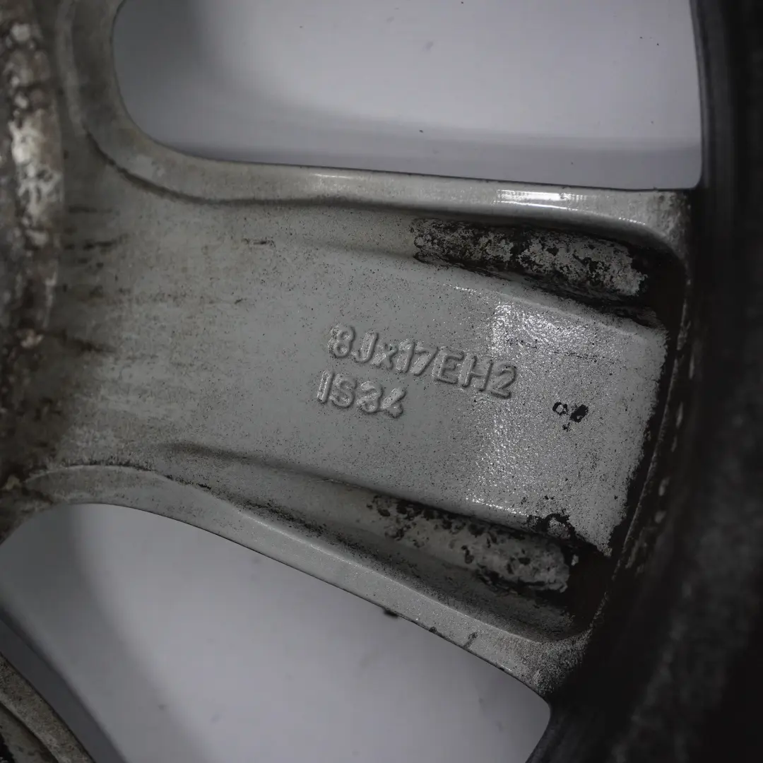 Jante Alliage Noir Spider Spoke 158 17" 8J ET:34 pour BMW E90 E91 E92 à propos du numéro de pièce 6775596 BMW E90 E91 E92 Jante Alliage Noir Spider Spoke 158 17" 8J ET:34 - SKU 6775596-5 - Numéro de pièce 6775596