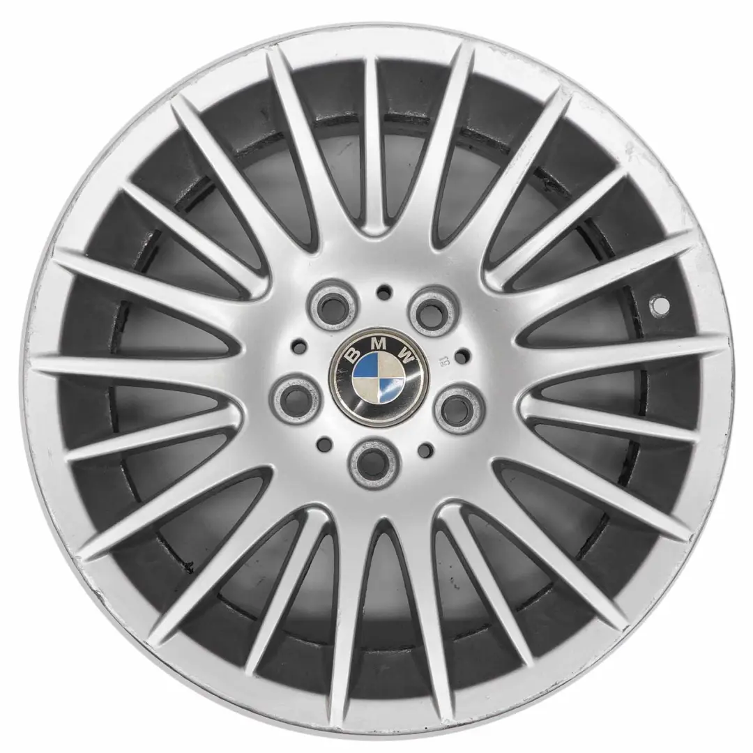 Cerchio In Lega Argento 17" Spider Spoke 160 Et:34 8J per BMW E90 E91 con numero di parte 6775598 BMW E90 E91 Cerchio In Lega Argento 17" Spider Spoke 160 Et:34 8J - SKU 6775598-1 - Numero di parte 6775598