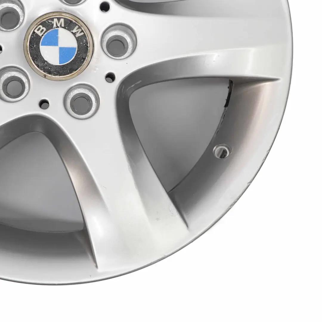 Silber Alu Felge Alufelge 17" ET:47 7J Sternspeiche 142 für BMW 1 er E81 E82 E87 mit Teilenummer 6775622 BMW 1 er E81 E82 E87 Silber Alu Felge Alufelge 17" ET:47 7J Sternspeiche 142 - SKU 6775622-4 - Teilenummer 6775622