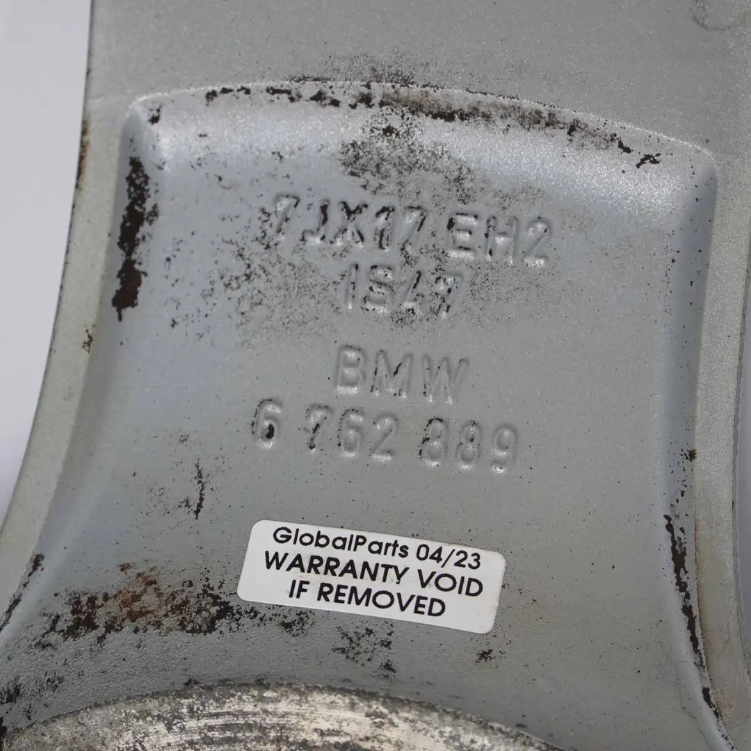 Argent Jantes Alu Alliage 17" ET:47 7J Rayons en etoile pour BMW 1 E81 E82 E87 à propos du numéro de pièce 6775622 BMW 1 E81 E82 E87 Argent Jantes Alu Alliage 17" ET:47 7J Rayons en etoile - SKU 6775622-4 - Numéro de pièce 6775622