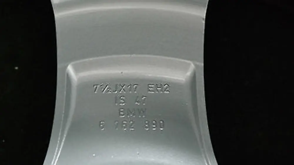 GENUINE BMW E81 E82 E87 E88 Complete Set 4x Wheel Alloy Rim 17" spider spoke 142 to with Part number 6775622 6775623 GENUINE BMW E81 E82 E87 E88 Complete Set 4x Wheel Alloy Rim 17" spider spoke 142 - SKU 6775623 - Part number 6775622 6775623