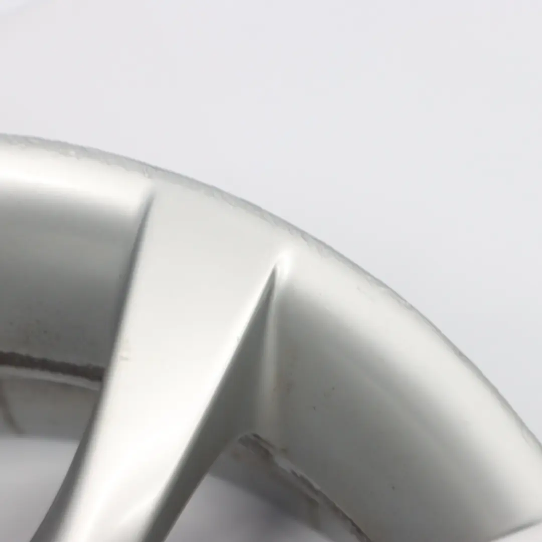 Light Alloy Wheel Rim 18" M V-Spoke 217 7,5J ET:49 to BMW E87 LCI Silver with Part number 6775634 BMW E87 LCI Silver Light Alloy Wheel Rim 18" M V-Spoke 217 7,5J ET:49 - SKU 6775634-3 - Part number 6775634