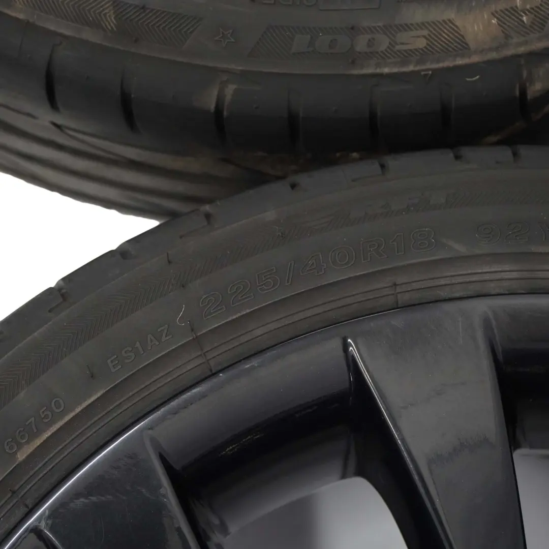 BMW E81 E82 E87 Complete 4x Jantes Alu en Alliage Pneu 18" Parle De V 217 - SKU 6775634-6779380 - Numéro de pièce 6775634/6779380