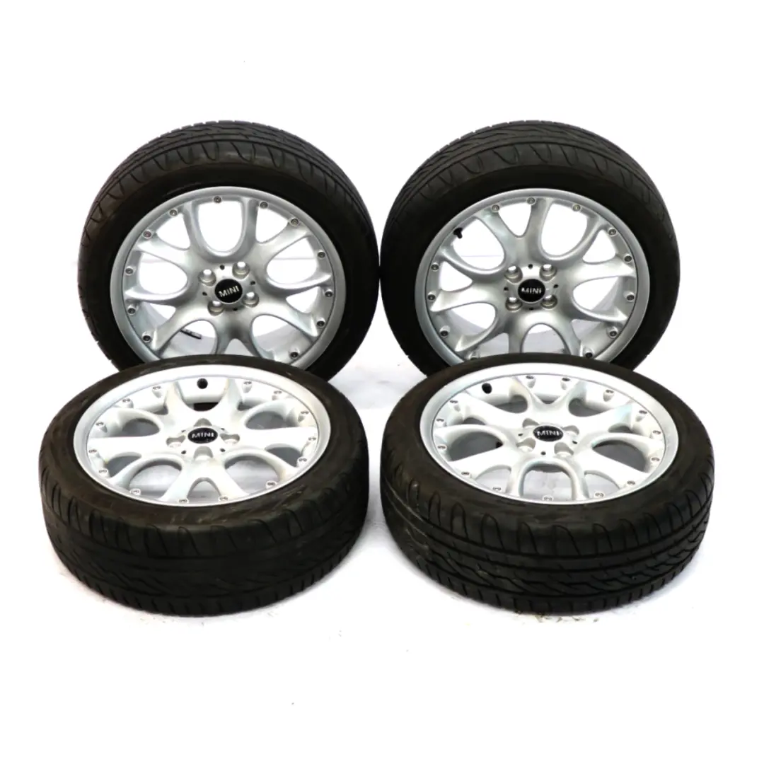 Set 4x Rad Alu Felgen Alufelgen mit Reifen 17" 7J Web Spoke 98 für Mini R50 R53 R56 mit Teilenummer 6775686 Mini R50 R53 R56 Set 4x Rad Alu Felgen Alufelgen mit Reifen 17" 7J Web Spoke 98 - SKU 6775686-SET1 - Teilenummer 6775686