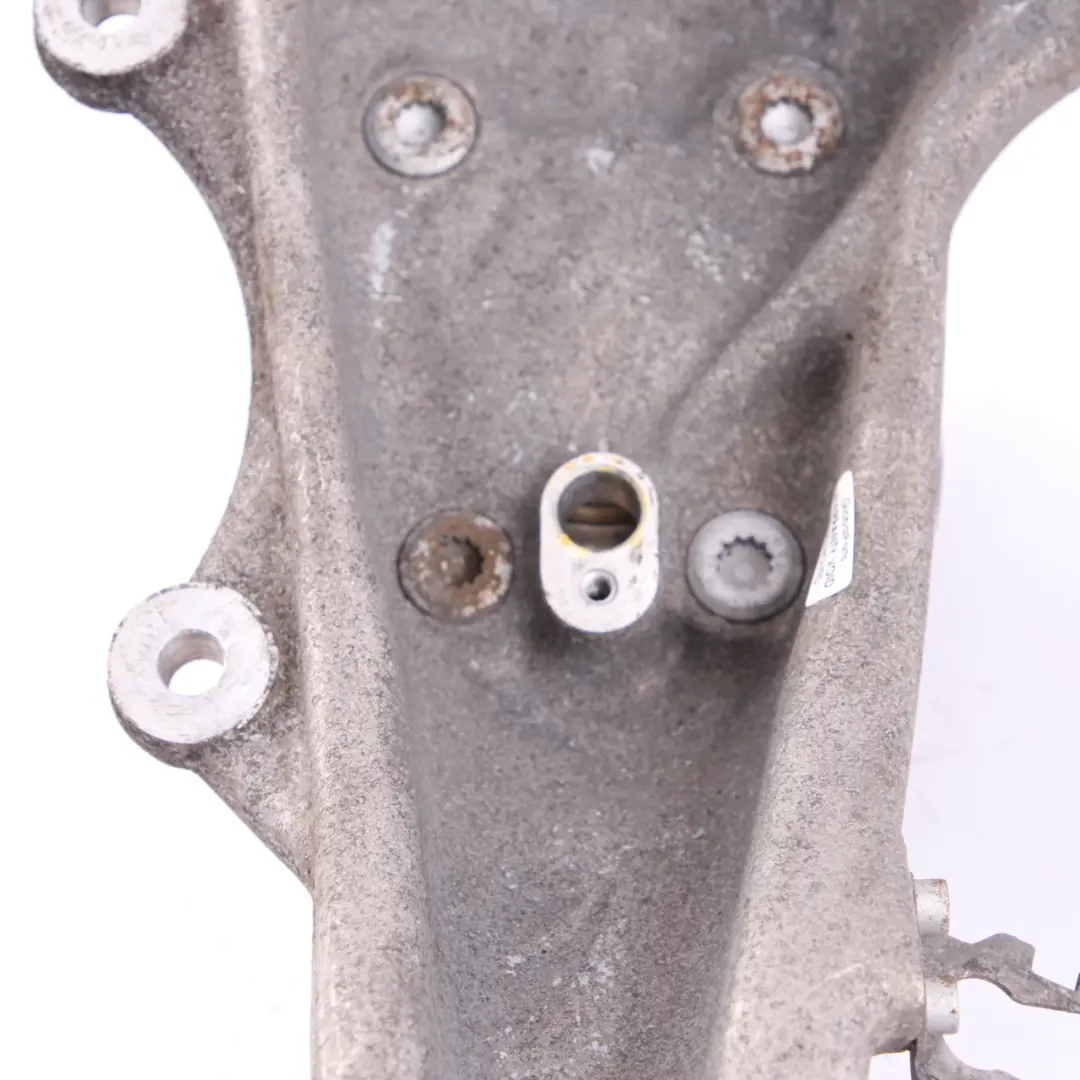 portaruota anteriore destro assale sospensione cuscinetto montaggio per BMW F10 con numero di parte 6793770 BMW F10 portaruota anteriore destro assale sospensione cuscinetto montaggio - SKU 6775770-2 - Numero di parte 6793770