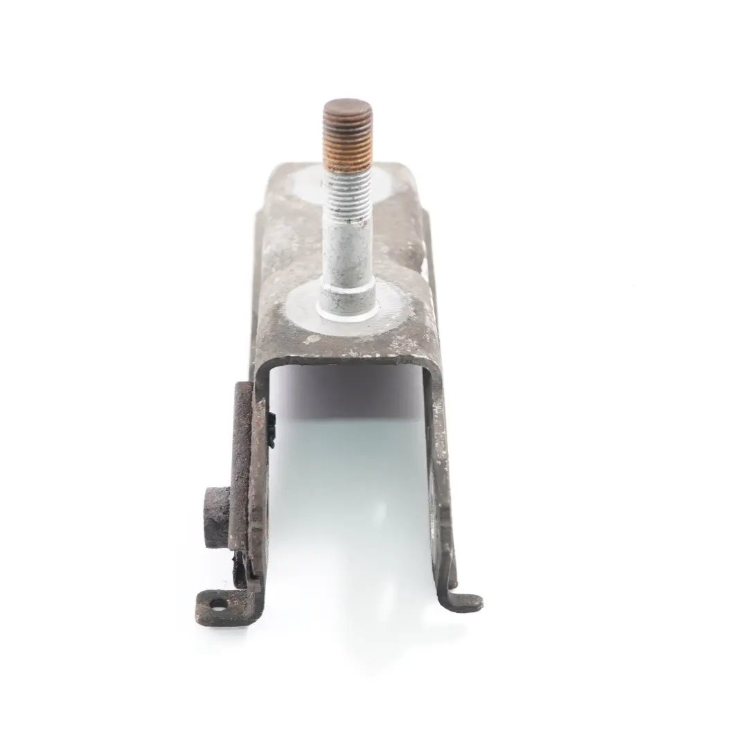 Supporto Culla Sottotelaio dell'Assale Posteriore Destro per BMW F10 F12 con numero di parte 6775900 BMW F10 F12 Supporto Culla Sottotelaio dell'Assale Posteriore Destro - SKU 6775900 - Numero di parte 6775900