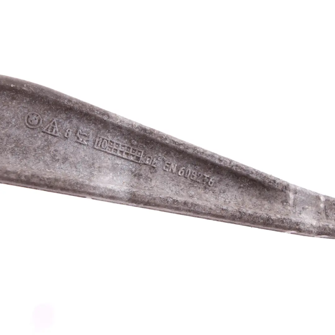 Wahacz Poprzeczny Tylnej Osi do BMW F10 F12 o numerze 6775902 BMW F10 F12 Wahacz Poprzeczny Tylnej Osi - SKU 6775902 - Numer Części 6775902