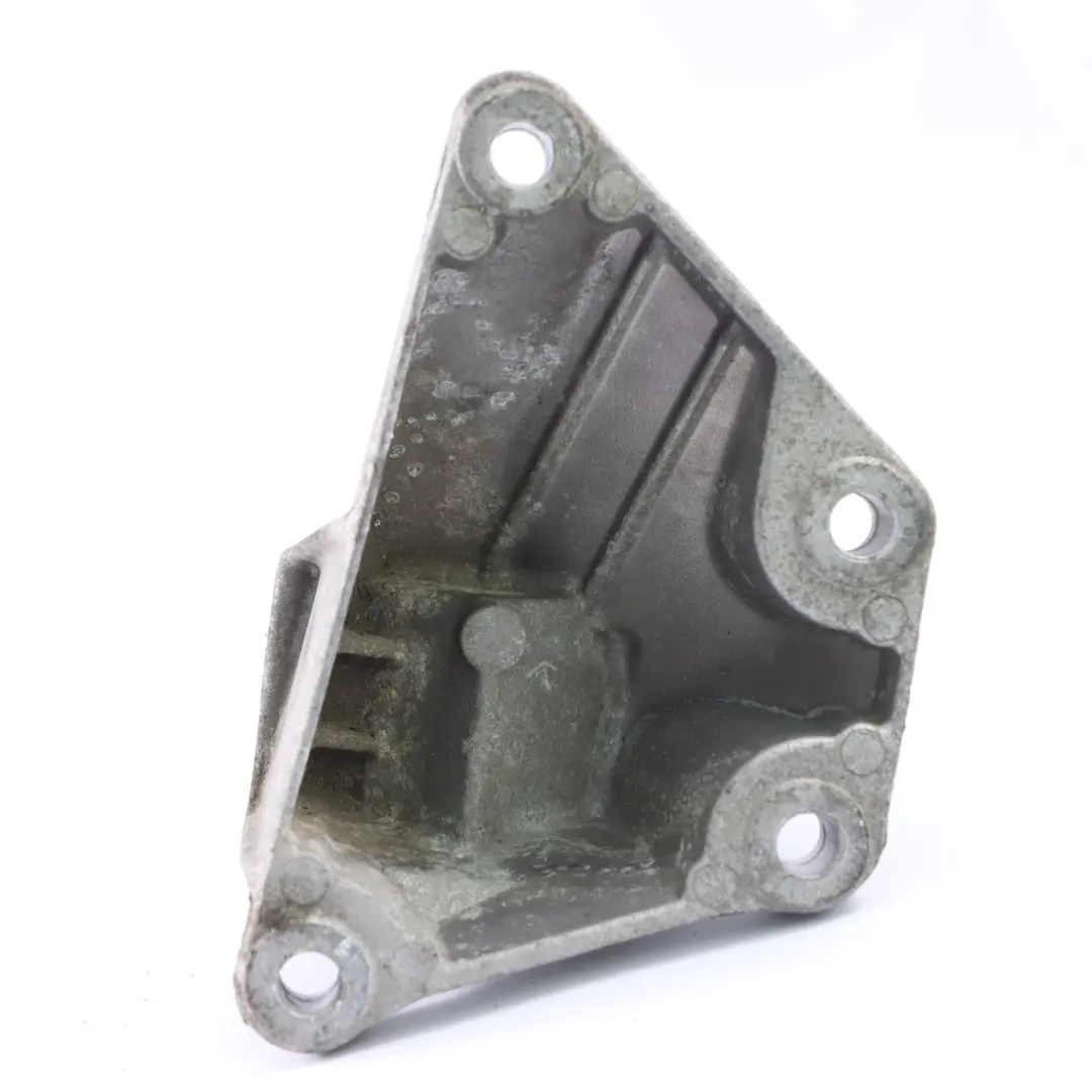 Support Moteur BMW F02 F07 F10 Support Support Carrier Droit - SKU 6775904 - Numéro de pièce 6775904