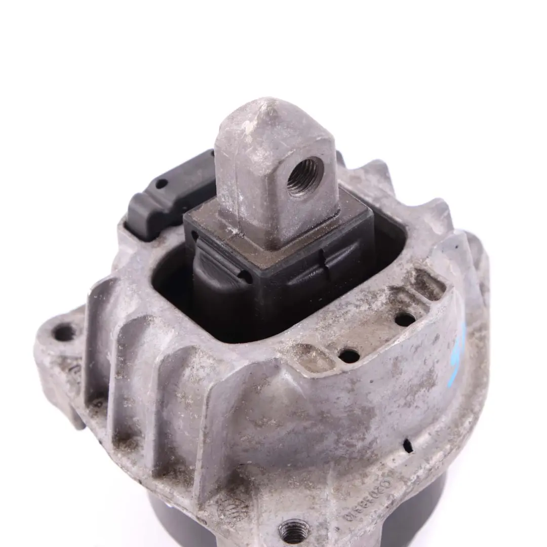 750i N63 Engine Mount Suspension Right O/S to BMW F01 F07 F10 550i with Part number 6775906 BMW F01 F07 F10 550i 750i N63 Engine Mount Suspension Right O/S - SKU 6775906 - Part number 6775906