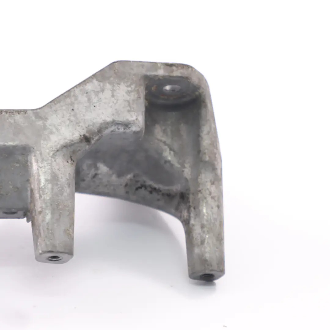 Support de boite BMW F01 F07 F10 F12 Montage Roulement Bloc N63 pour à propos du numéro de pièce 6775909 Support de boite BMW F01 F07 F10 F12 Montage Roulement Bloc N63 - SKU 6775909 - Numéro de pièce 6775909