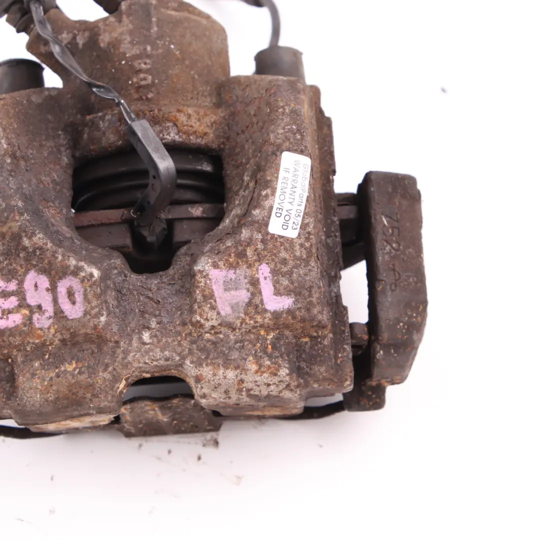 Alloggiamento Pinza Freno Anteriore Sinistro per BMW E81 E82 E87 LCI E90 E91 con numero di parte 6776527 BMW E81 E82 E87 LCI E90 E91 Alloggiamento Pinza Freno Anteriore Sinistro - SKU 6776527-1 - Numero di parte 6776527