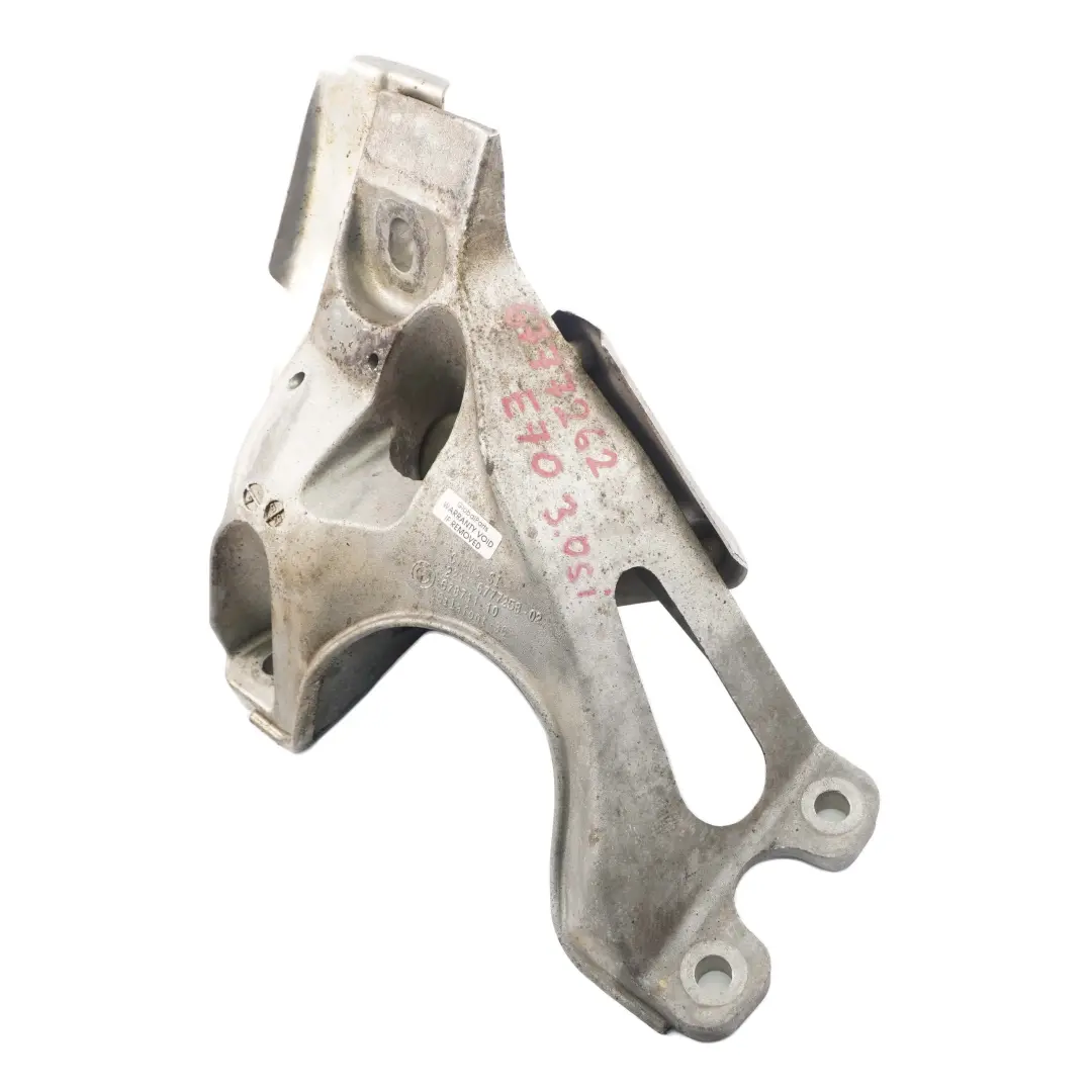 N52N Support de support de boite de vitesses droite 6777258 pour BMW X5 E70 3.0si à propos du numéro de pièce 6777262 BMW X5 E70 3.0si N52N Support de support de boite de vitesses droite 6777258 - SKU 6777262 - Numéro de pièce 6777262