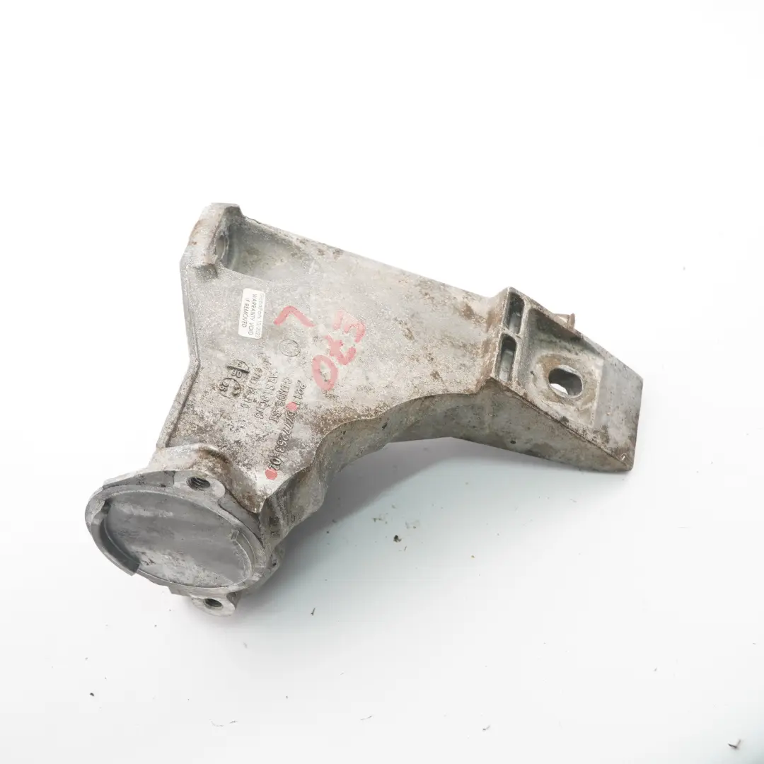 4.8i N62N Supporto motore sinistro Supporto staffa 6777263 per BMW X5 E70 con numero di parte 6777267 BMW X5 E70 4.8i N62N Supporto motore sinistro Supporto staffa 6777263 - SKU 6777267 - Numero di parte 6777267