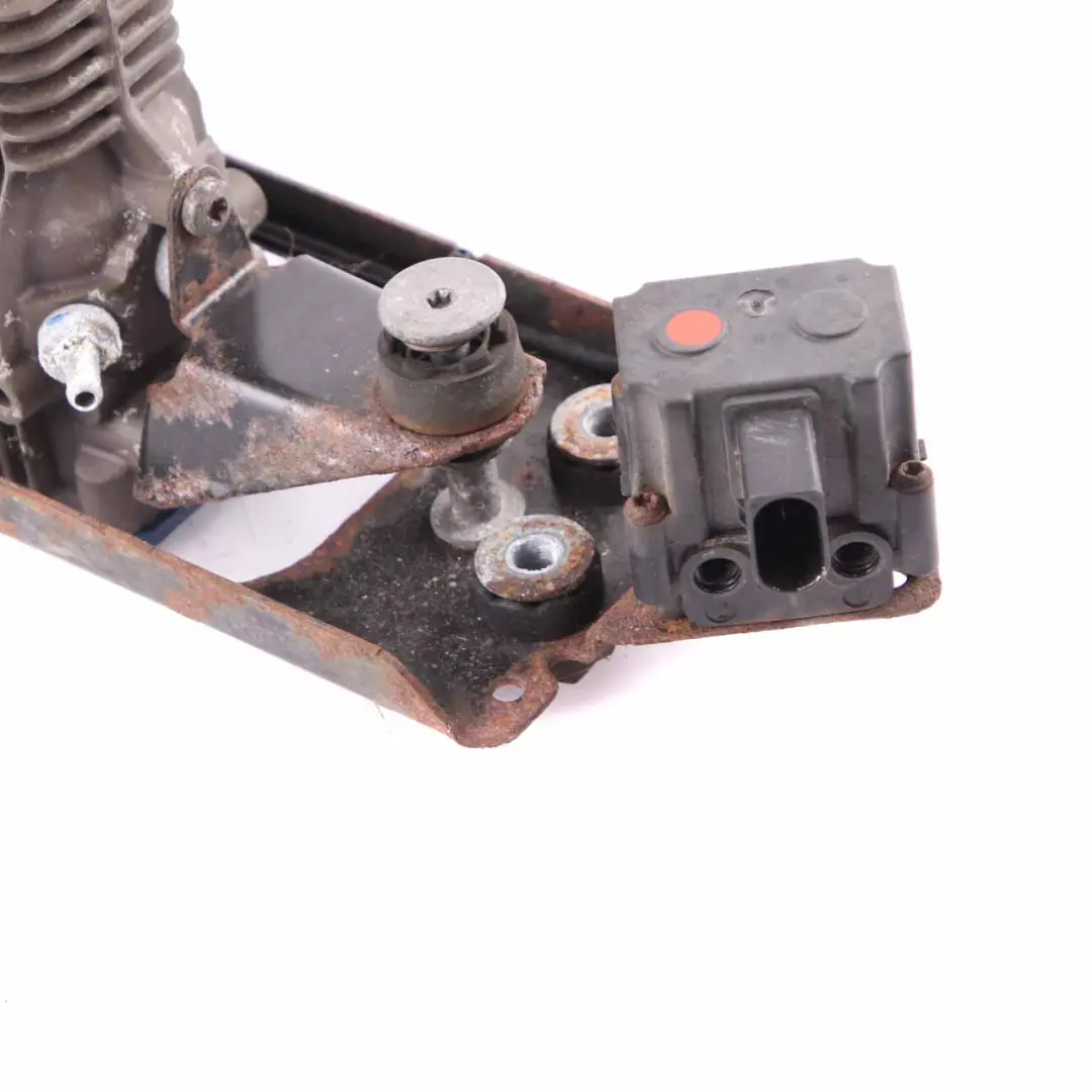 Supply Device Suspension Compressor Motor Pump to BMW E61 Touring Air with Part number 6777827 BMW E61 Touring Air Supply Device Suspension Compressor Motor Pump - SKU 6777827-1 - Part number 6777827