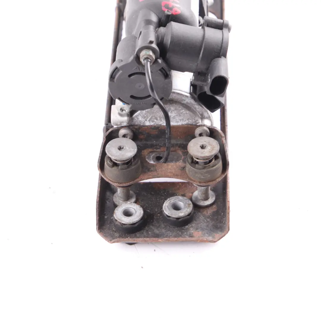 BMW E61 Touring Air Supply Device Suspension Compressor Motor Pump - SKU 6777827-1 - Part number 6777827