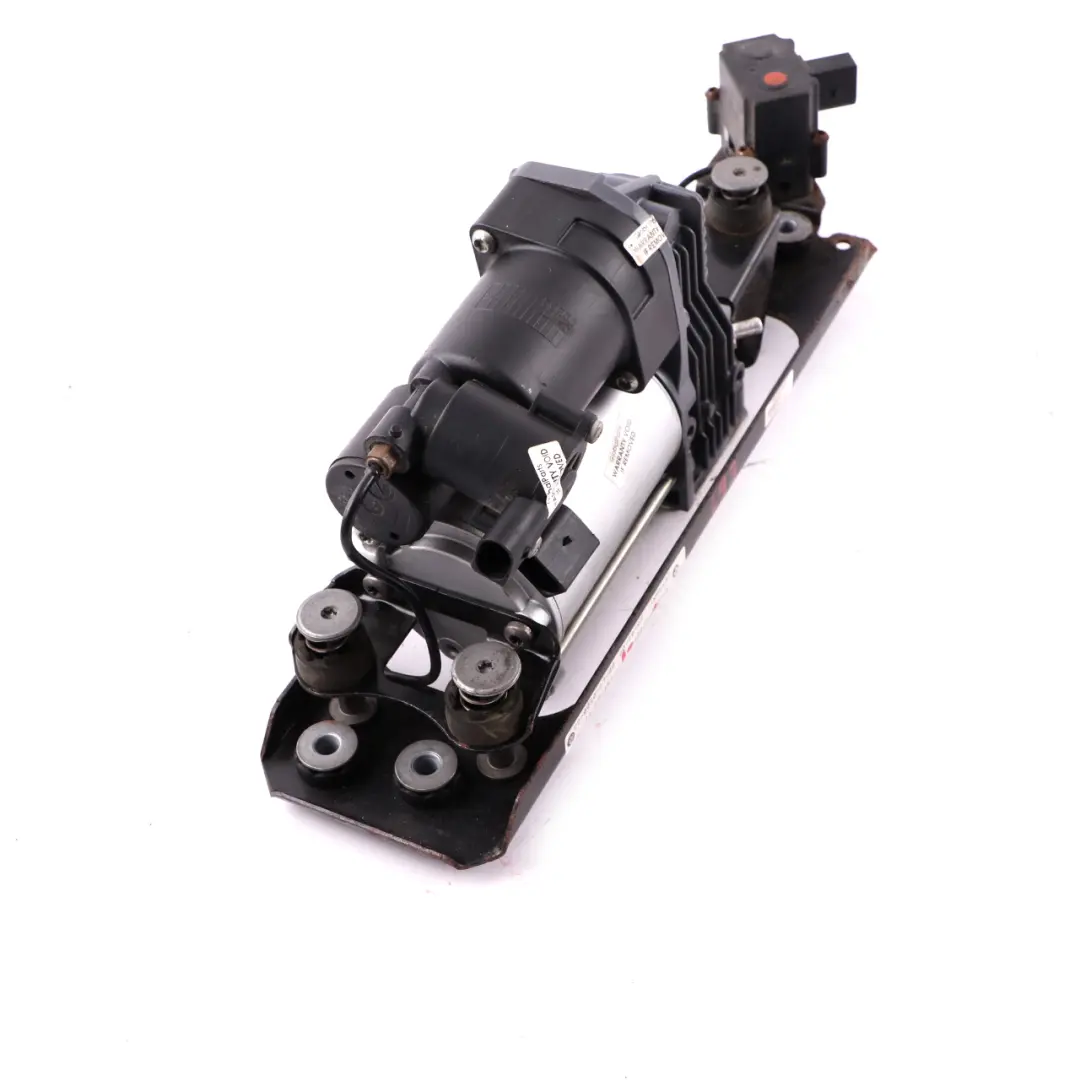 Luftversorgungsgerät Aufhängung Kompressor Motor für BMW E61 Touring mit Teilenummer 6789937 BMW E61 Touring Luftversorgungsgerät Aufhängung Kompressor Motor - SKU 6777827 - Teilenummer 6789937