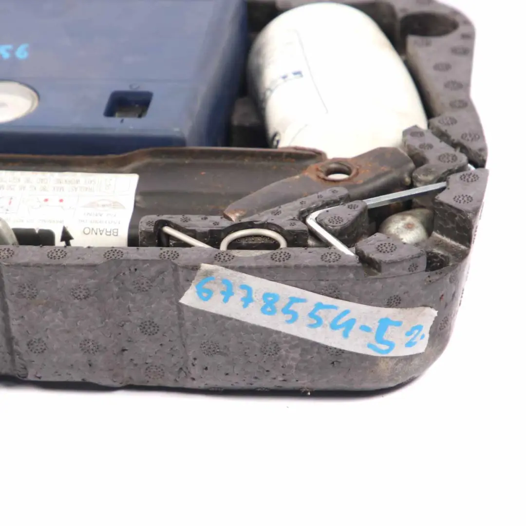 Service Kit Mini Cooper One R56 R57 Werkzeug Hebebock Reifendichtmittel Lagerung für mit Teilenummer 6778554 Service Kit Mini Cooper One R56 R57 Werkzeug Hebebock Reifendichtmittel Lagerung - SKU 6778554-5 - Teilenummer 6778554