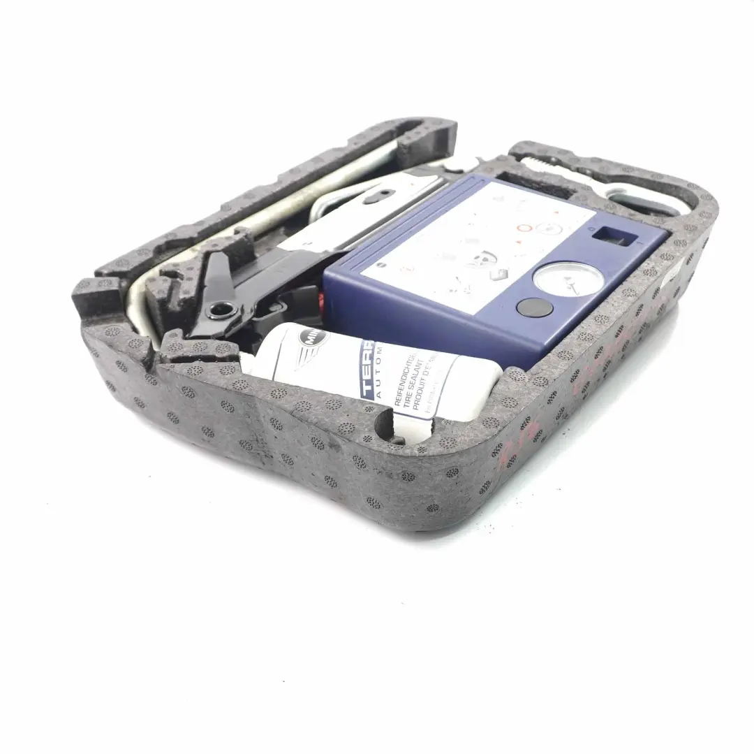  Service Kit Mini R56 R57 Compressor Tool Lifting Jack Tyre Sealant Storage - SKU 6778554-6 - Part number 6778554