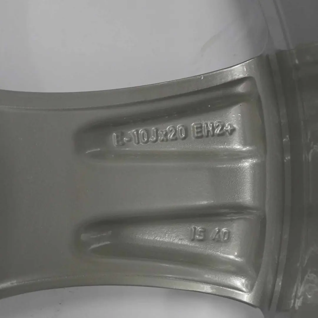 Front Wheel Alloy Silver Rim 20" Star Spoke 259 ET:40 10J to BMW X6 E71 with Part number 6778588 BMW X6 E71 Front Wheel Alloy Silver Rim 20" Star Spoke 259 ET:40 10J - SKU 6778588 - Part number 6778588