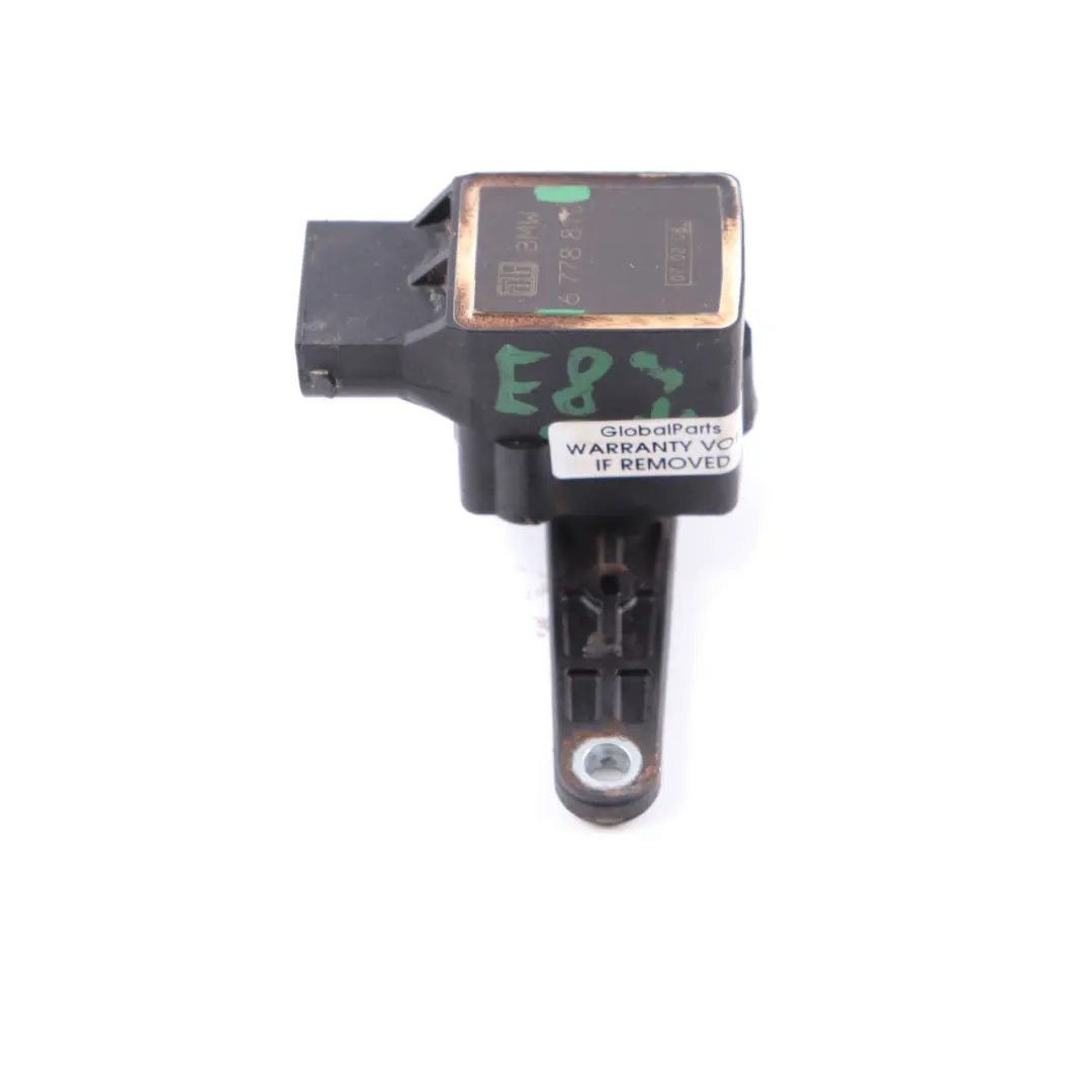 Sensor de Nivel de Luz Unidad Reguladora para BMW E60 E61 E83 con número de pieza 6778810 BMW E60 E61 E83 Sensor de Nivel de Luz Unidad Reguladora - SKU 6778810 - Número de pieza 6778810
