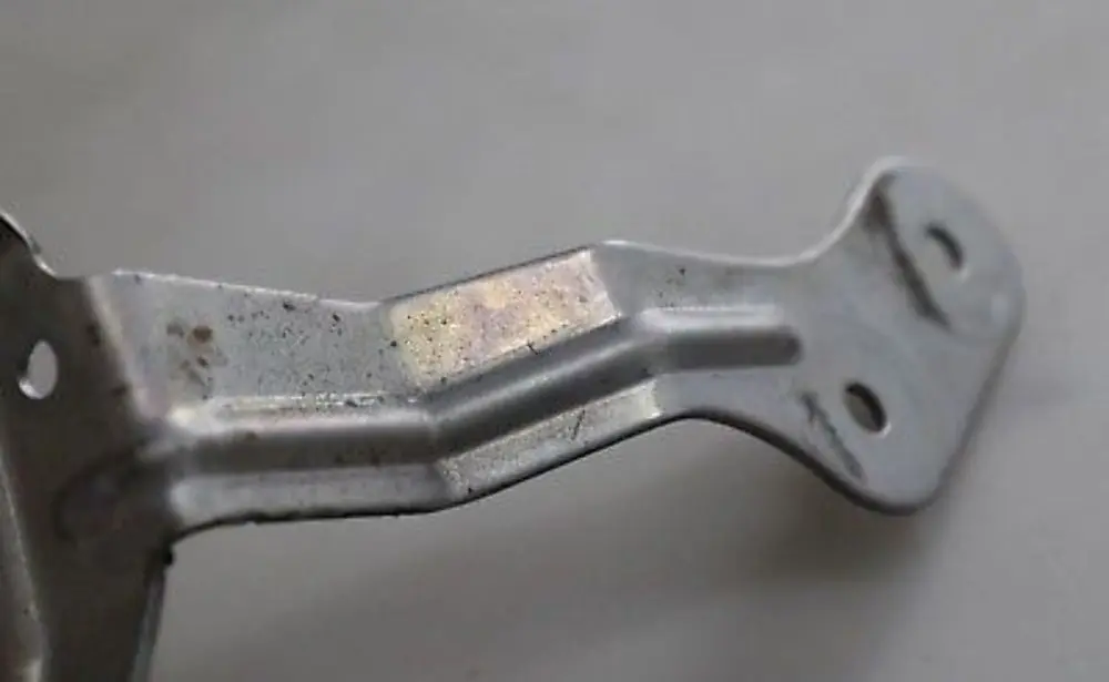 Bracket Hydro Unit DSC to BMW Z4 Series E89 with Part number 6779153 BMW Z4 Series E89 Bracket Hydro Unit DSC - SKU 6779153 - Part number 6779153