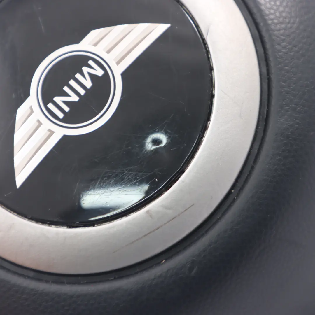 Poduszka Airbag Kierowcy 6760366 do Mini R50 R52 R53 o numerze 6779259 Mini R50 R52 R53 Poduszka Airbag Kierowcy 6760366 - SKU 6779259-8 - Numer Części 6779259