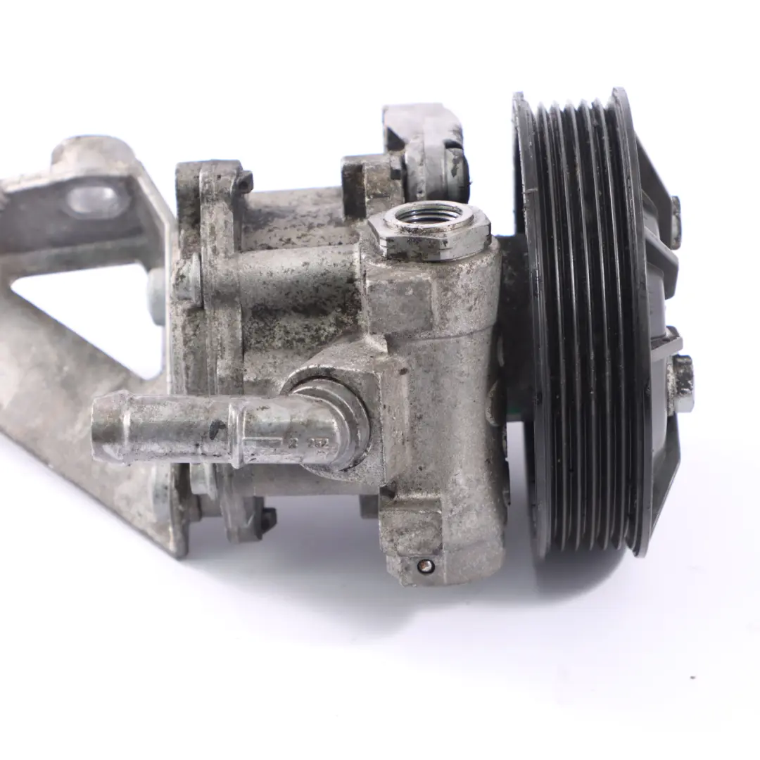 Benziner N53 Servo Lenkungs Pumpe für BMW E60 E61 E63 E64 LCI mit Teilenummer 6779362 BMW E60 E61 E63 E64 LCI Benziner N53 Servo Lenkungs Pumpe - SKU 6779362-2 - Teilenummer 6779362