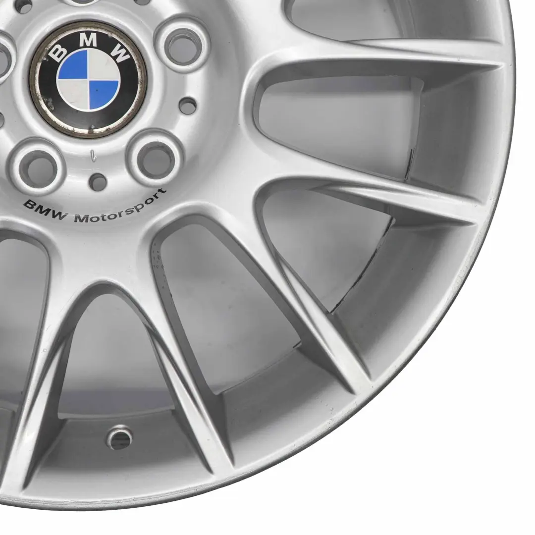 Llanta aleación trasera 18" ET:49 7,5J Motorsport Radial Spoke 6779371 para BMW E87 con número de pieza 6779372 BMW E87 Llanta aleación trasera 18" ET:49 7,5J Motorsport Radial Spoke 6779371 - SKU 6779371-1 - Número de pieza 6779372