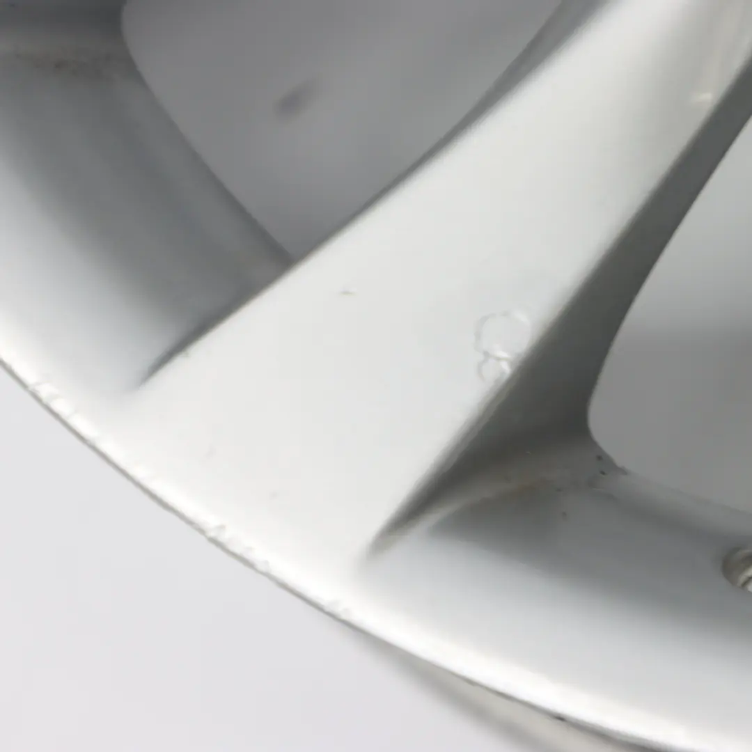 Light Alloy Wheel Rim 18" M V-spoke 217 8,5J ET:52 to BMW E87 LCI Silver with Part number 6779380 BMW E87 LCI Silver Light Alloy Wheel Rim 18" M V-spoke 217 8,5J ET:52 - SKU 6779380-3 - Part number 6779380