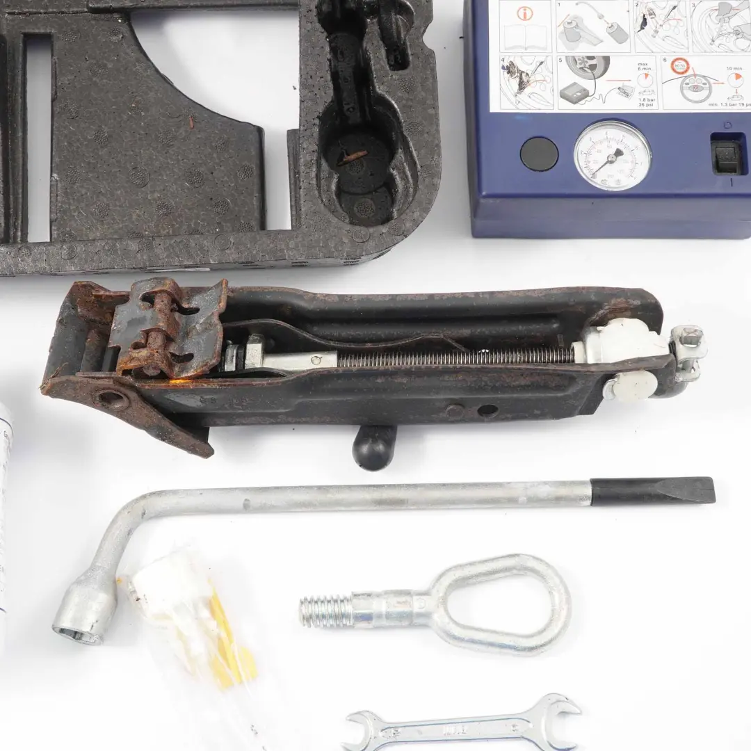 Toolkit Tool Set Lifting Jack Spanner Compressor to Mini R50 R53 R55 R56 with Part number 6779731 Mini R50 R53 R55 R56 Toolkit Tool Set Lifting Jack Spanner Compressor - SKU 6779731-2 - Part number 6779731