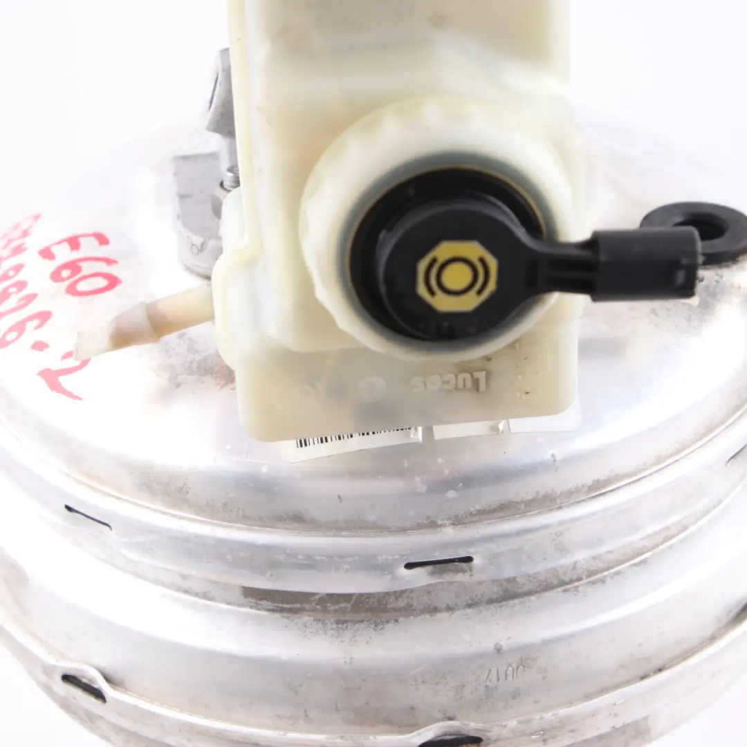 Brake Servo BMW E60 E61 E63 E64 Brake Booster Master Cylinder Unit 6778826 to with Part number 6779742 Brake Servo BMW E60 E61 E63 E64 Brake Booster Master Cylinder Unit 6778826 - SKU 6779742-1 - Part number 6779742