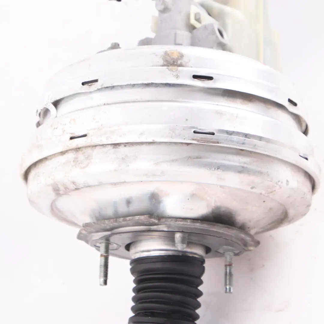 Brake Servo BMW E60 E61 E63 E64 Brake Booster Master Cylinder Unit 6778826 to with Part number 6779742 Brake Servo BMW E60 E61 E63 E64 Brake Booster Master Cylinder Unit 6778826 - SKU 6779742-1 - Part number 6779742