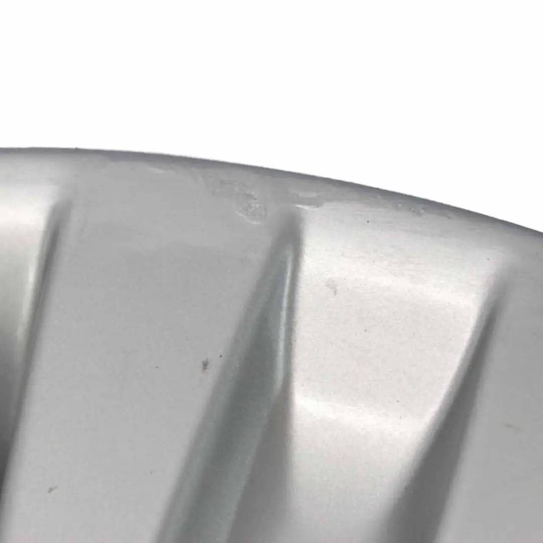 Leichtmetallfelge 17" 7J ET:47 Sternspeiche 262 für BMW E81 E82 E87 mit Teilenummer 6779791 BMW E81 E82 E87 Leichtmetallfelge 17" 7J ET:47 Sternspeiche 262 - SKU 6779791-1 - Teilenummer 6779791