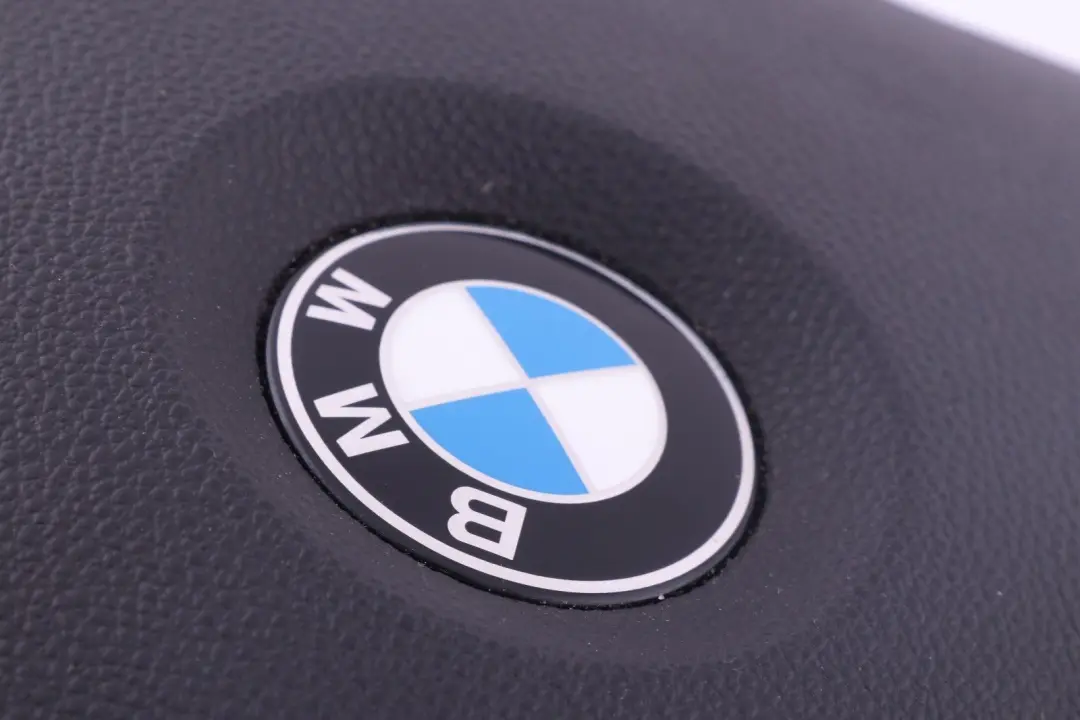 Poduszka Powietrzna Airbag Kierowcy do BMW E84 E90 E90N E91 E91N LCI o numerze 6779829 BMW E84 E90 E90N E91 E91N LCI Poduszka Powietrzna Airbag Kierowcy - SKU 6779829-6 - Numer Części 6779829