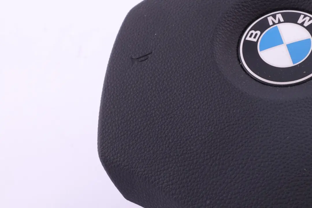 Poduszka Powietrzna Airbag Kierowcy do BMW E84 E90 E90N E91 E91N LCI o numerze 6779829 BMW E84 E90 E90N E91 E91N LCI Poduszka Powietrzna Airbag Kierowcy - SKU 6779829-6 - Numer Części 6779829