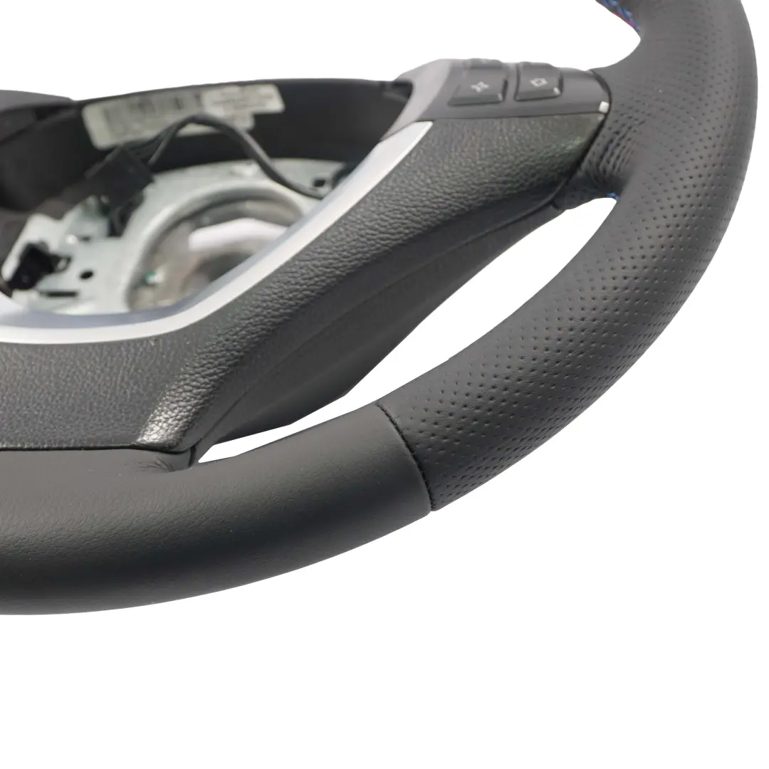 Leather Sport Steering Wheel Black M-tricolored to BMW X5 E70 E70N LCI NEW Black with Part number 6780544 BMW X5 E70 E70N LCI NEW Black Leather Sport Steering Wheel Black M-tricolored - SKU 6780544-1 - Part number 6780544