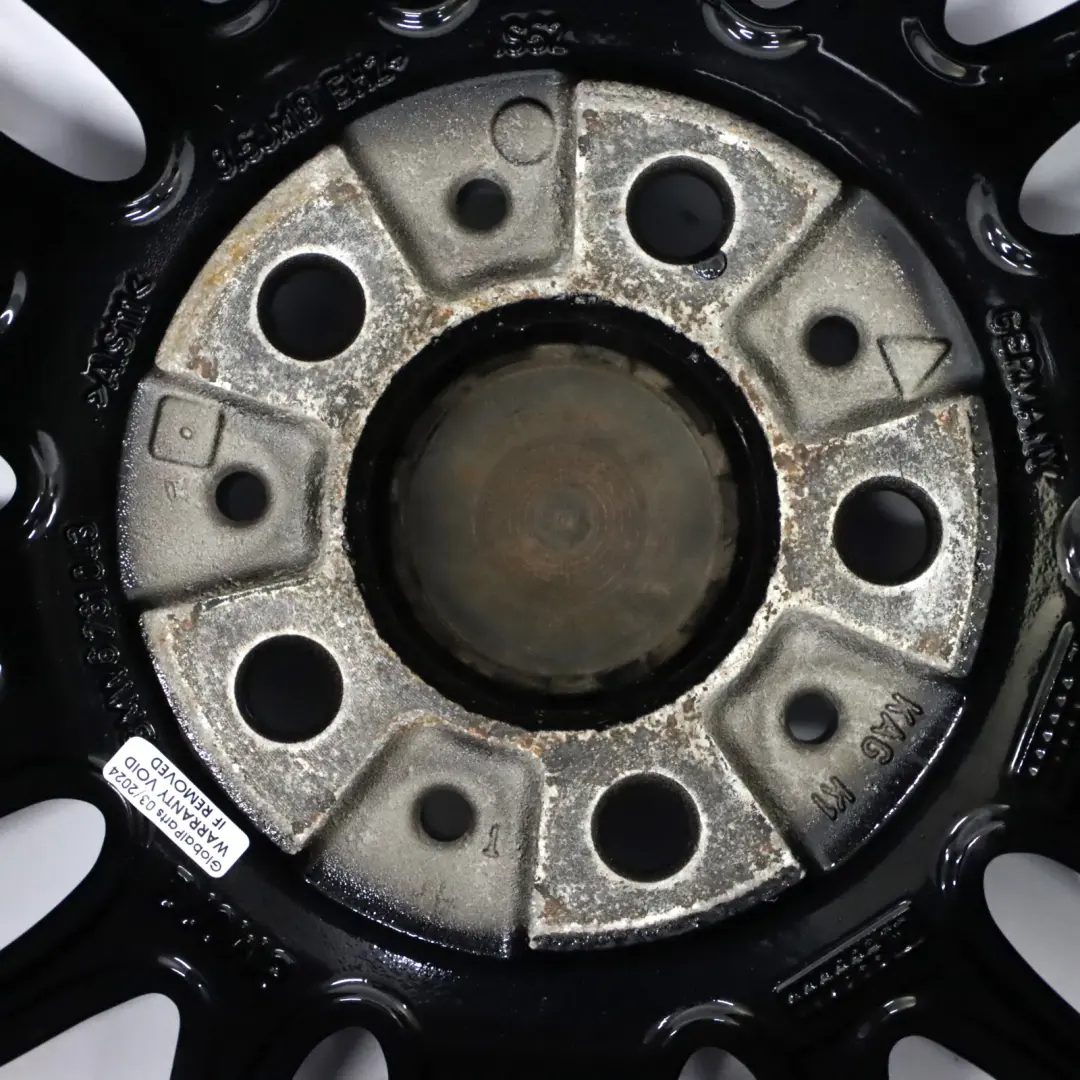 1er E81 E87 Leichtmetallfelge hinten 18" Doppelspeiche 269 8,5J für BMW mit Teilenummer 6781043 BMW 1er E81 E87 Leichtmetallfelge hinten 18" Doppelspeiche 269 8,5J - SKU 6781043-1 - Teilenummer 6781043